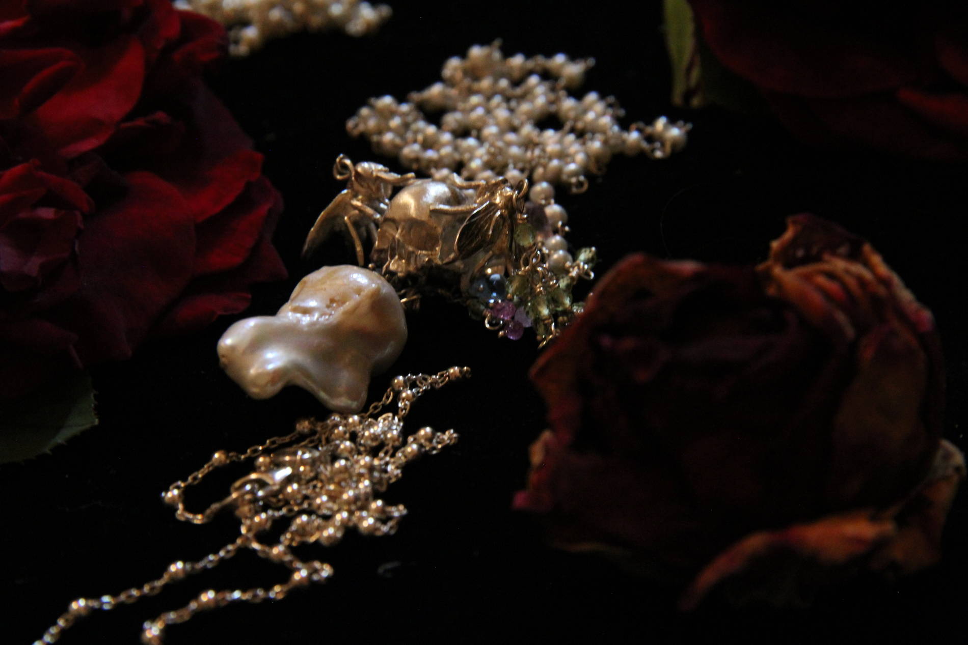 zebul - zebul jewelry - Rachel Wimer Ben Ishay - gothic jewelry - bijoux fantastiques -bijoux gothiques - fantasy jewelry - skull jewelry - bijoux de crâne - rclwim - bijou de mort - vanitas jewelry - bijoux vanitas - memento mori jewelry - memento mori b